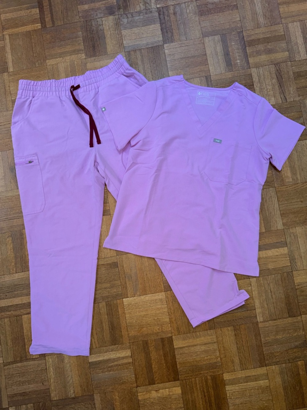 Figs Dusk Scrub set Catarina top L and cargo bottoms XL Petite